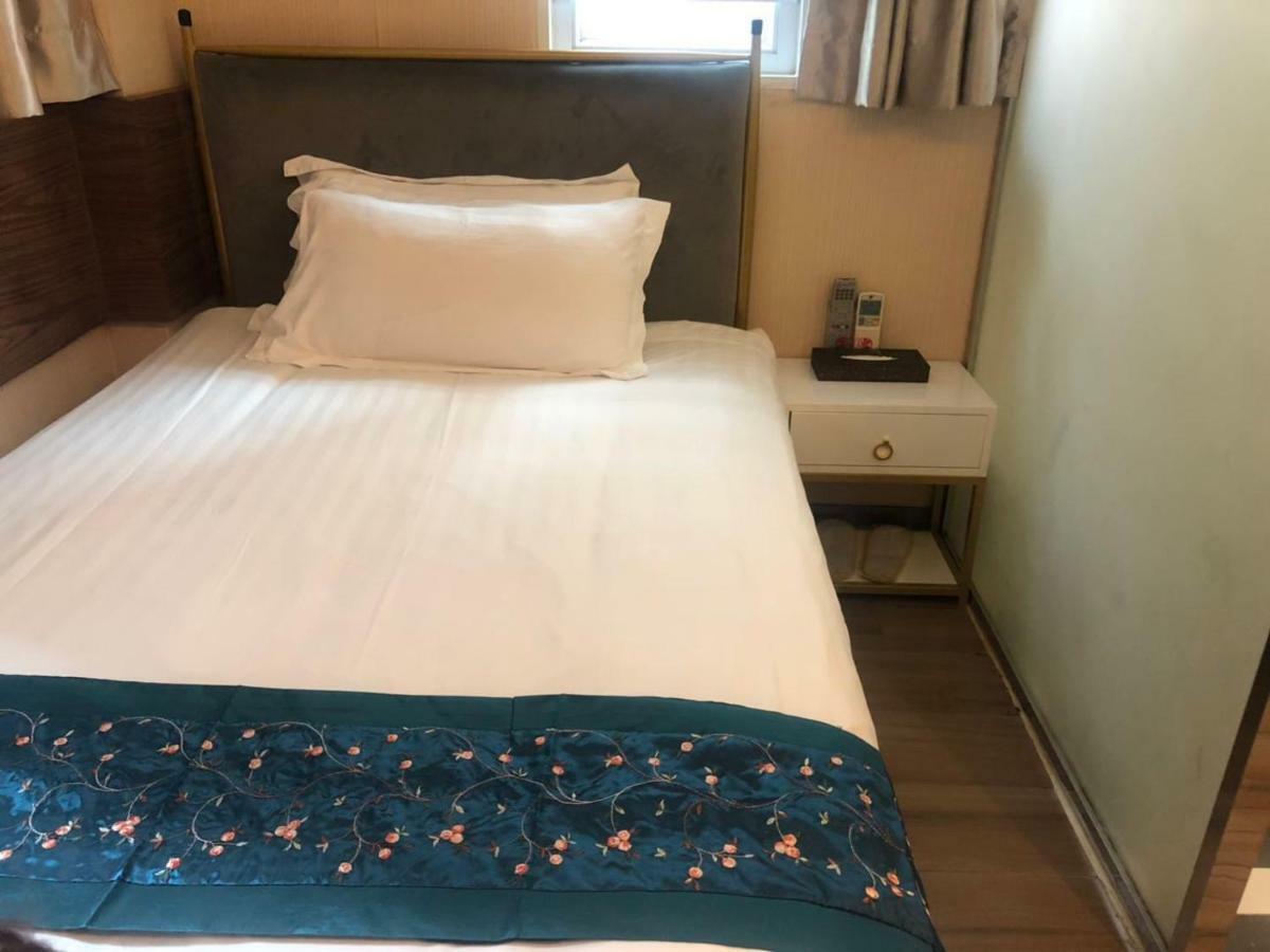 Shanghai Red Hong Kong Ngoại thất bức ảnh